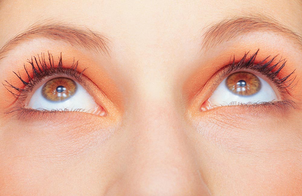 Jak odbudować rzęsy