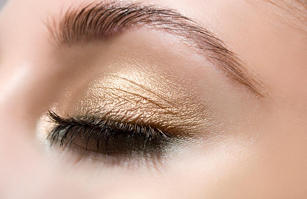 Pielęgnacja i stylizacja brwi