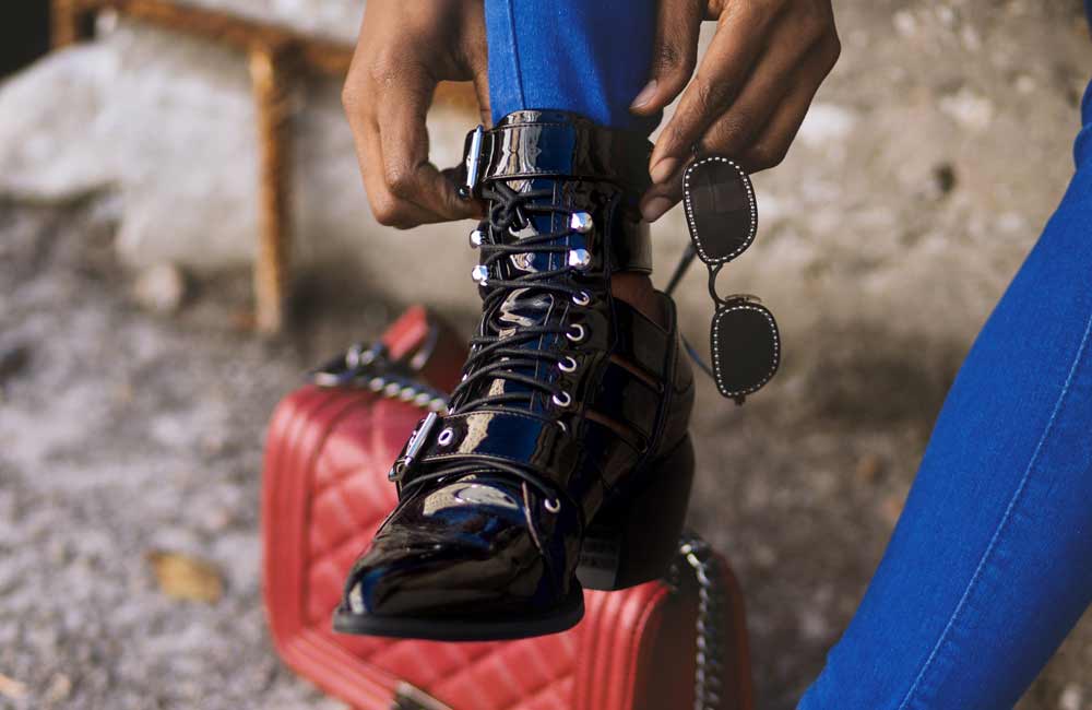 Botki damskie wiązane